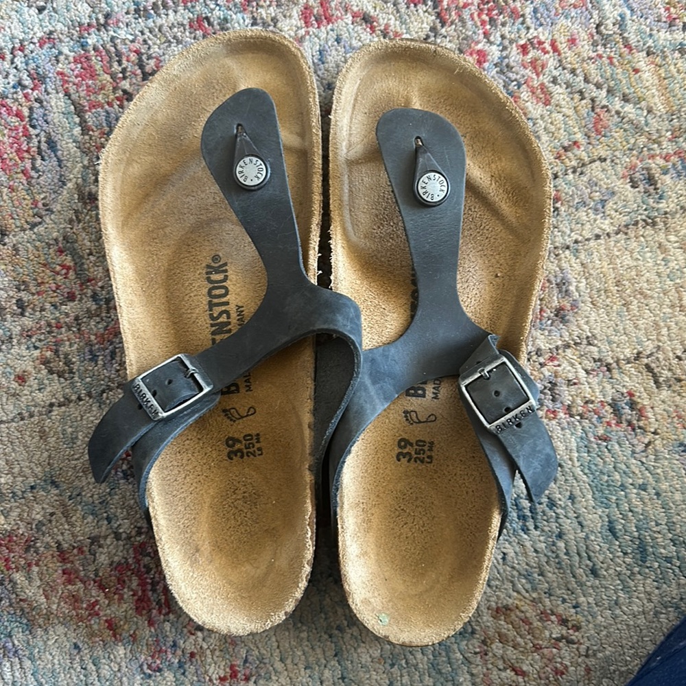 Birkenstock women’s 39 Black